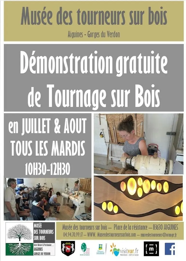 Démonstration de tournage sur bois
