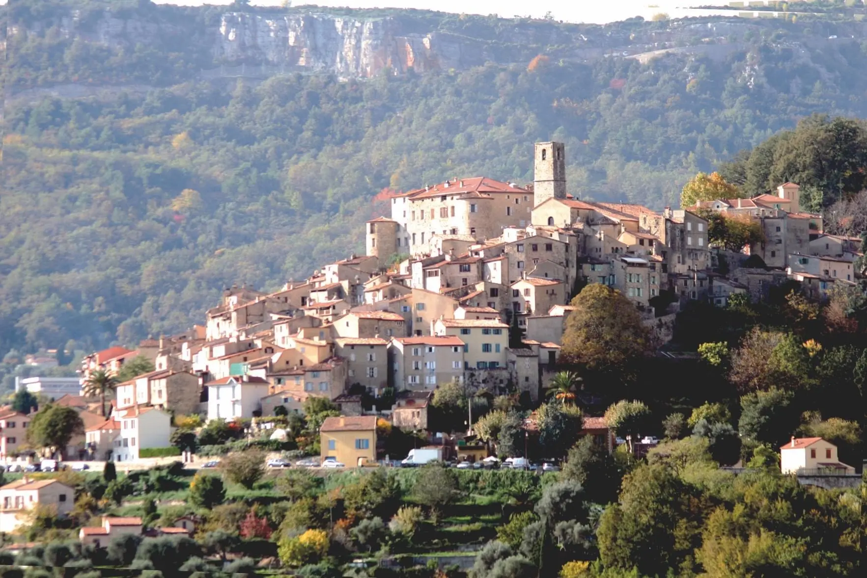 Visites guidées estivales au Bar-sur-Loup