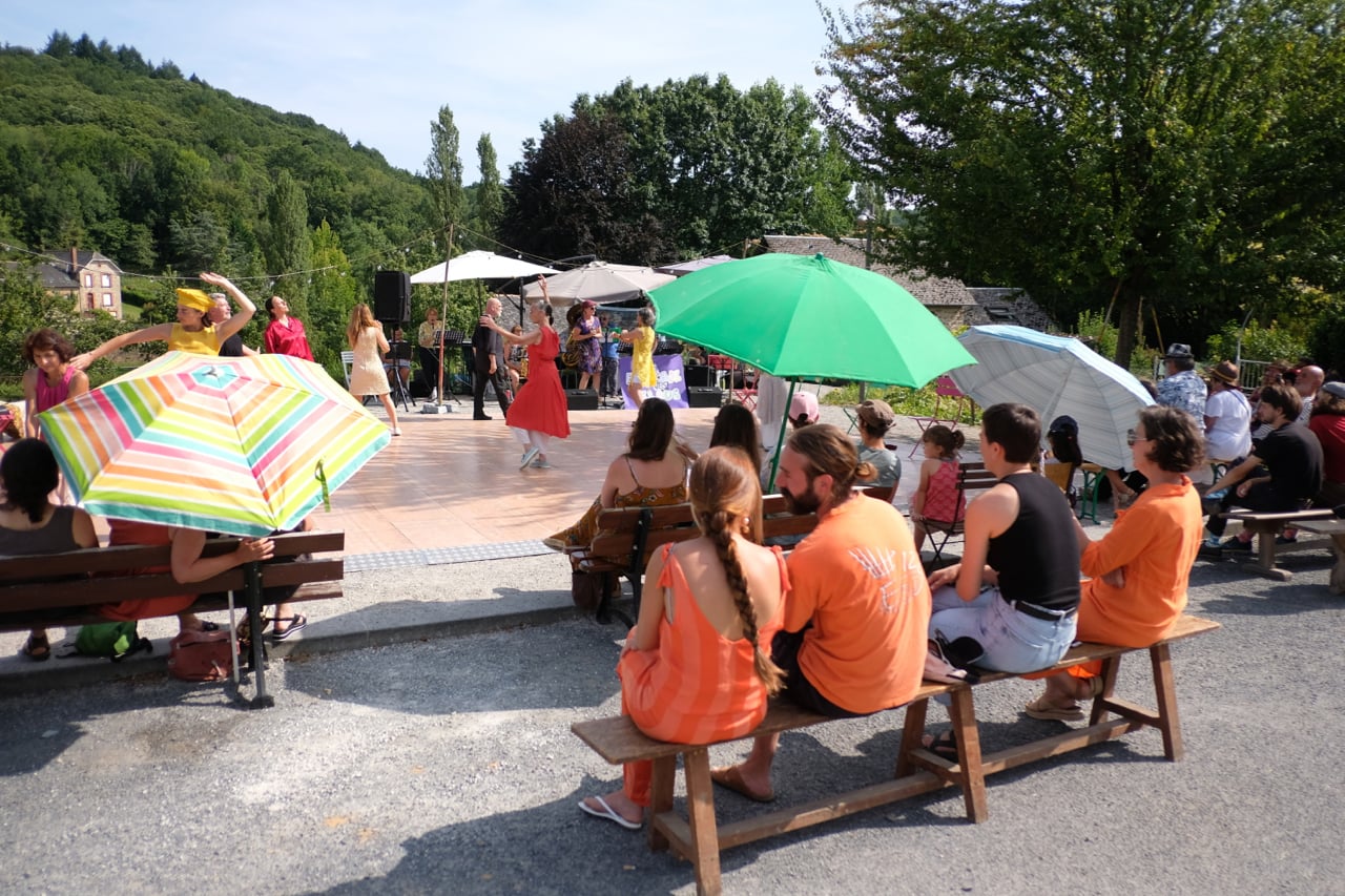 C'est la fête à la Belette