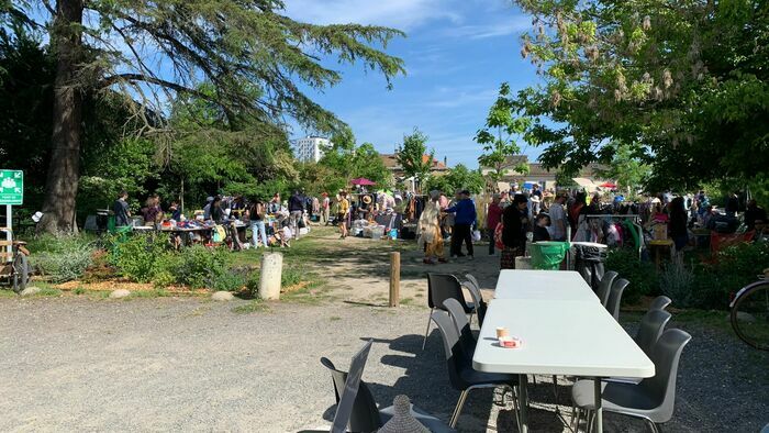 Vide Greniers de l'association Ça Marche Pour Jaurès