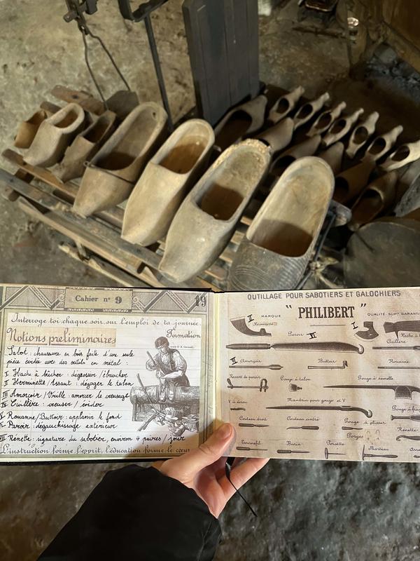 Visite et conte d'atelier saboterie mécanique