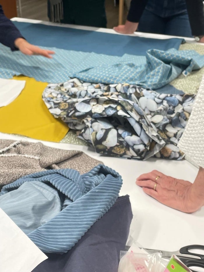 Inauguration d'un tapis à histoires