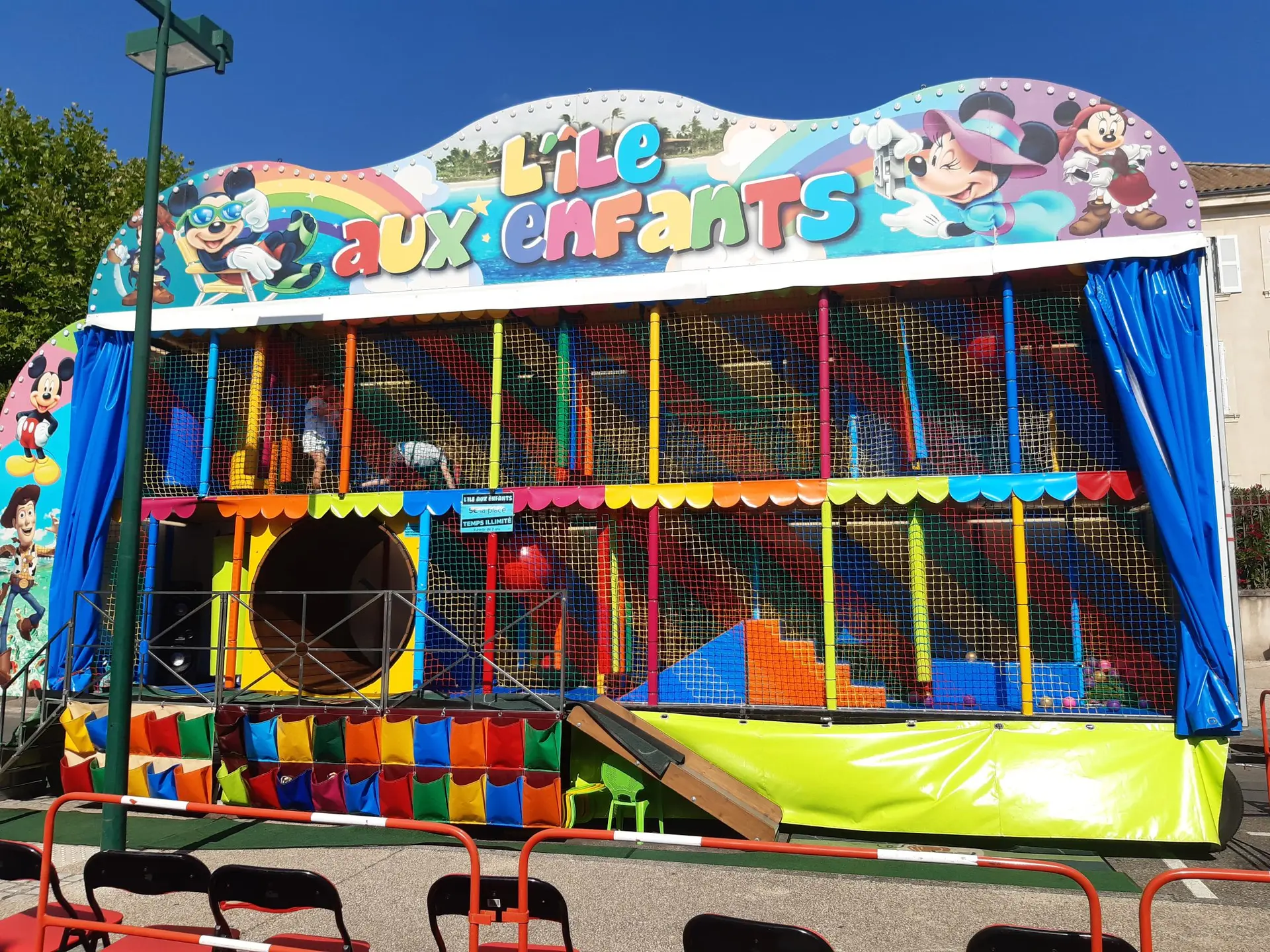 Fête foraine du Corso de la Lavande