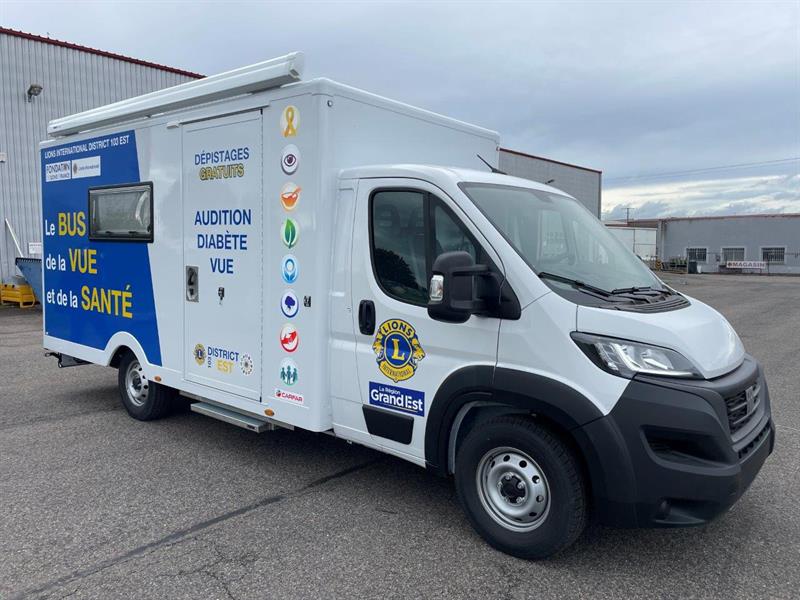 Bus de la Vue et Dépistage Diabète