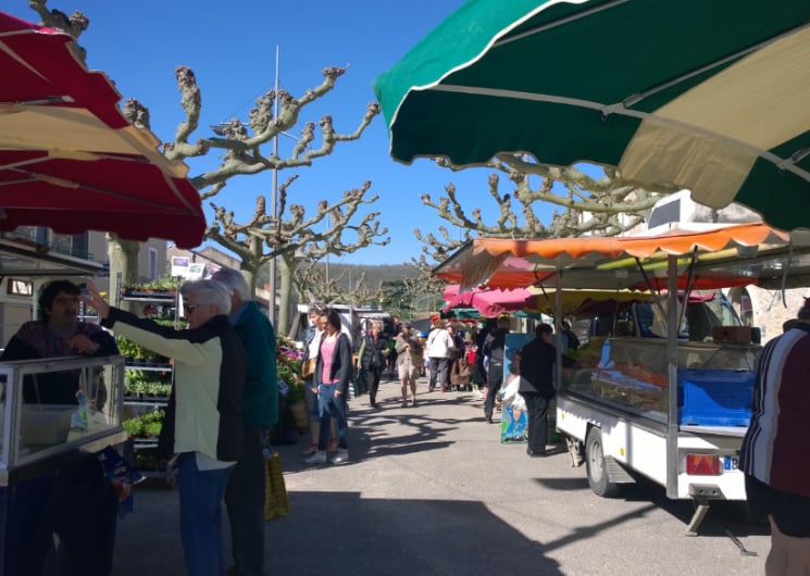 Marché à Luzech