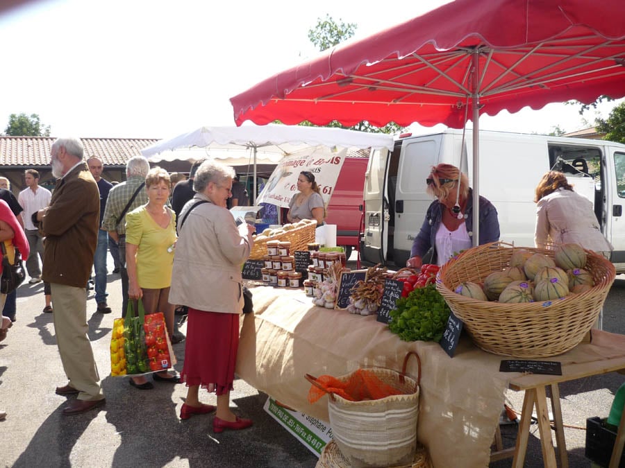 Marché estival de Pescalis