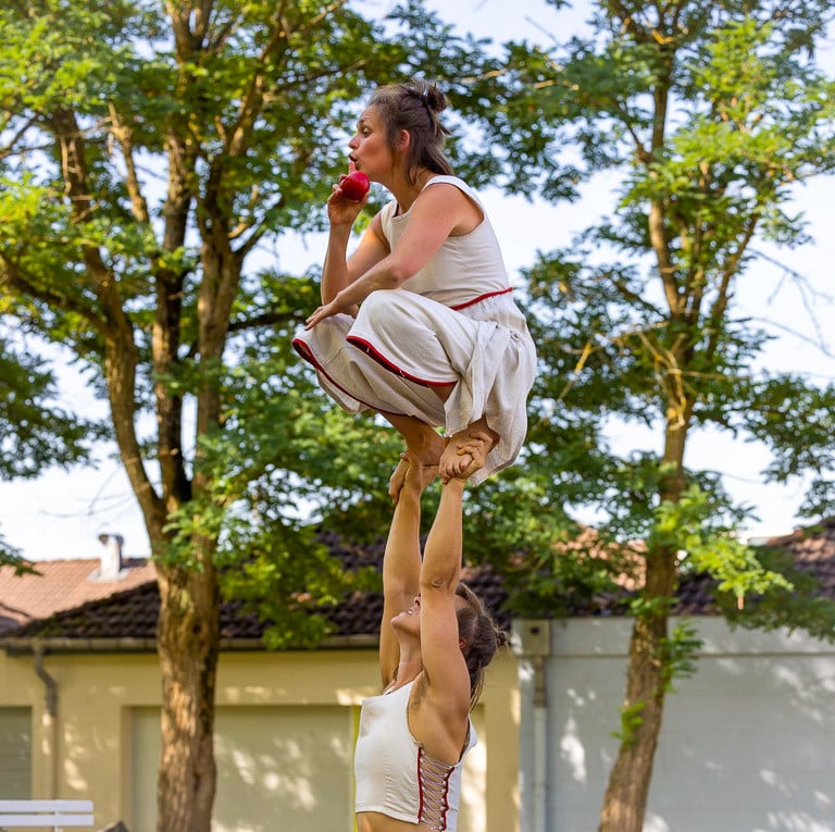 Place aux Mômes – « La Pomme »