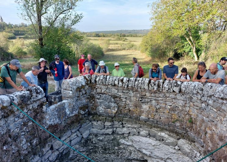 Visite des puits et fontaines de Mouillac