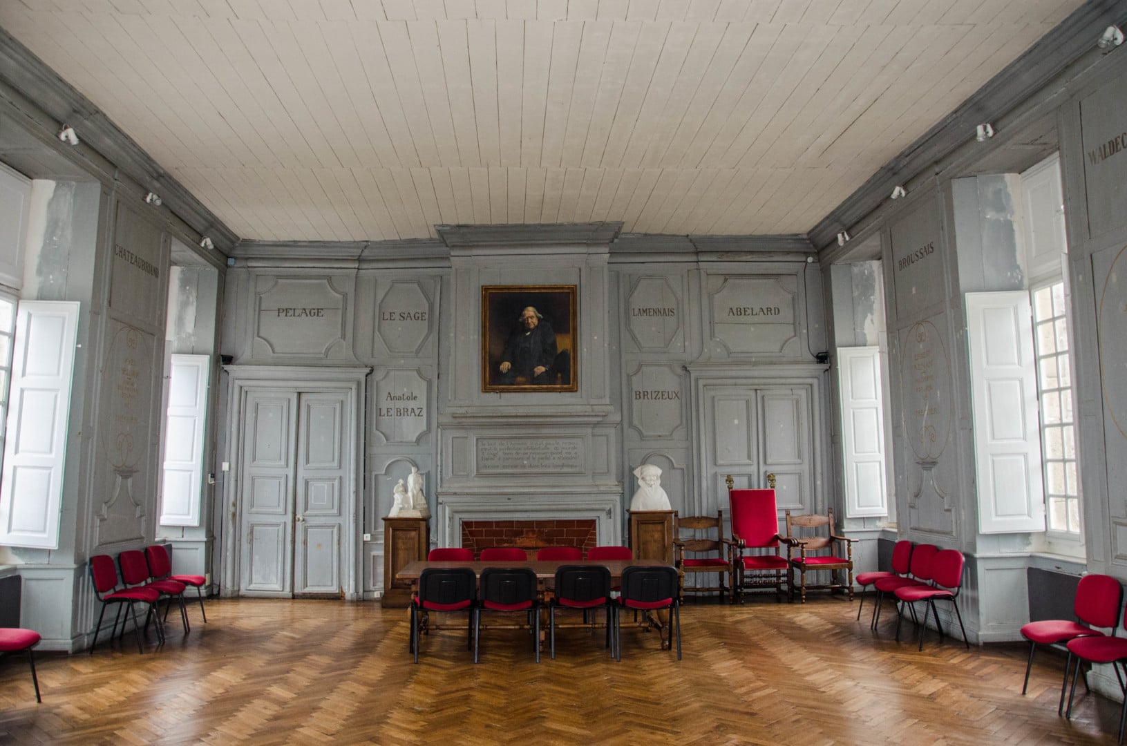 La Salle d’Honneur de l’Hôtel de Ville et le bureau du Maire