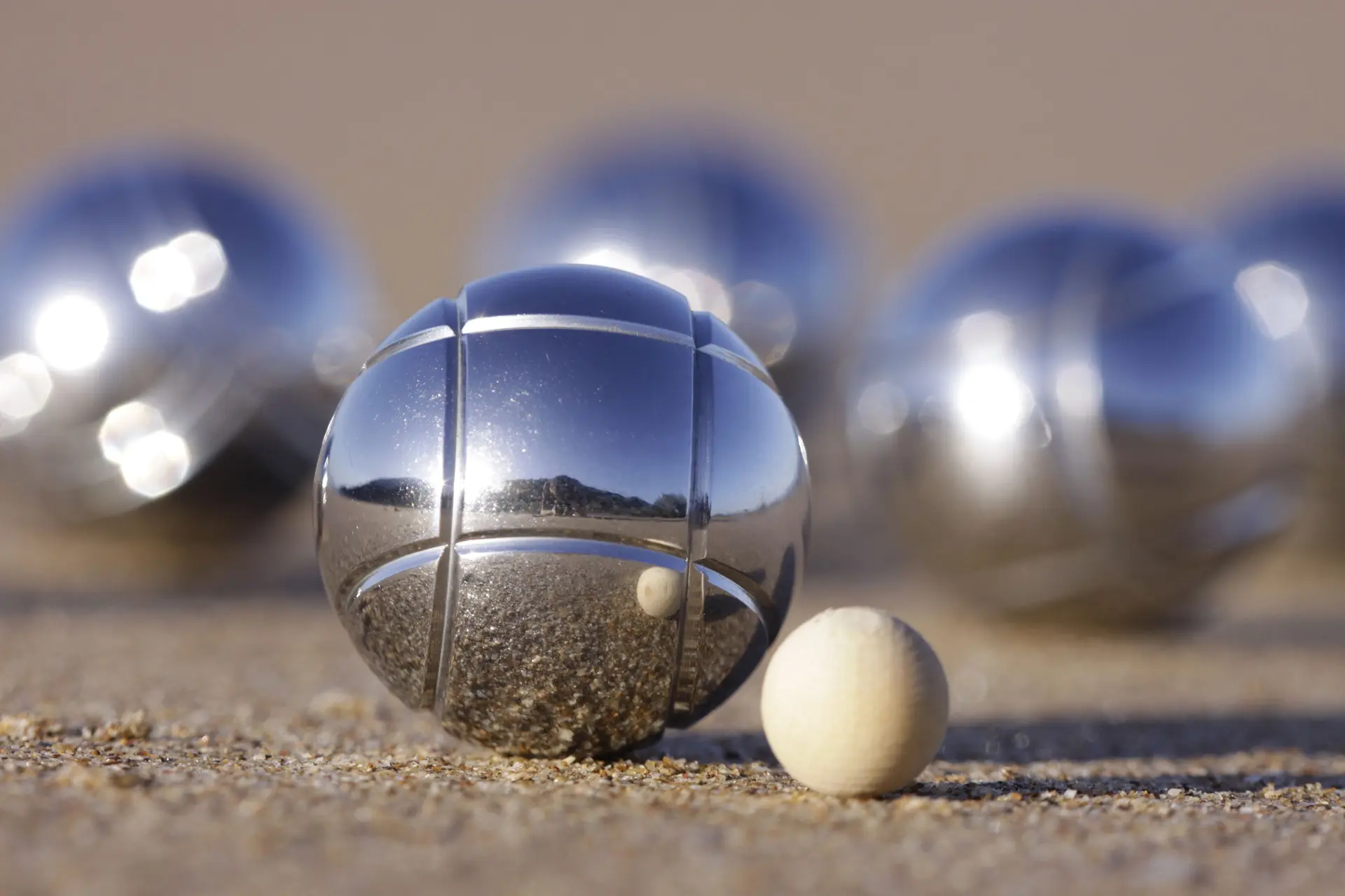 Concours de pétanque à l'après-ski