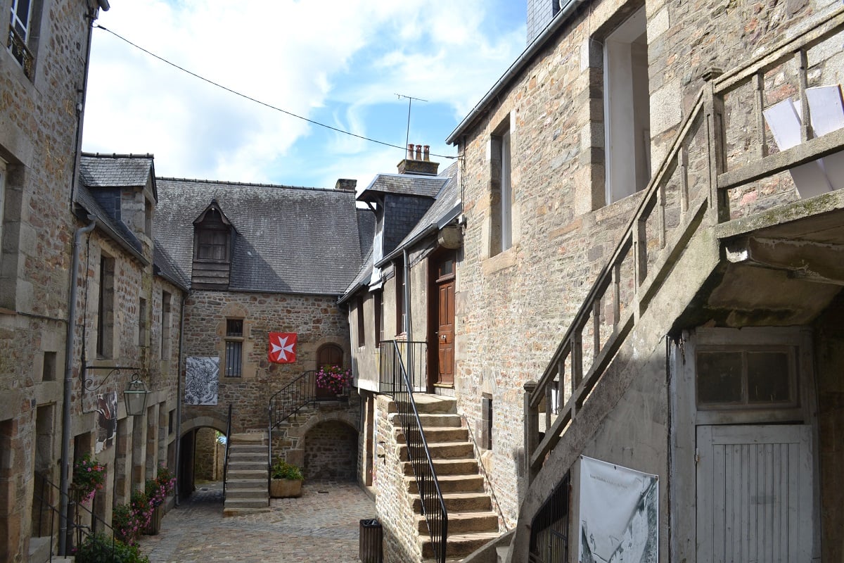 Journées Européennes du Patrimoine > Spectacle musical et déambulatoire