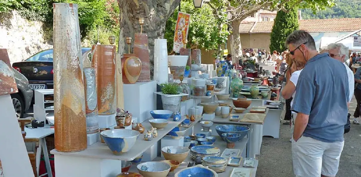 Marché Potier à Seillans