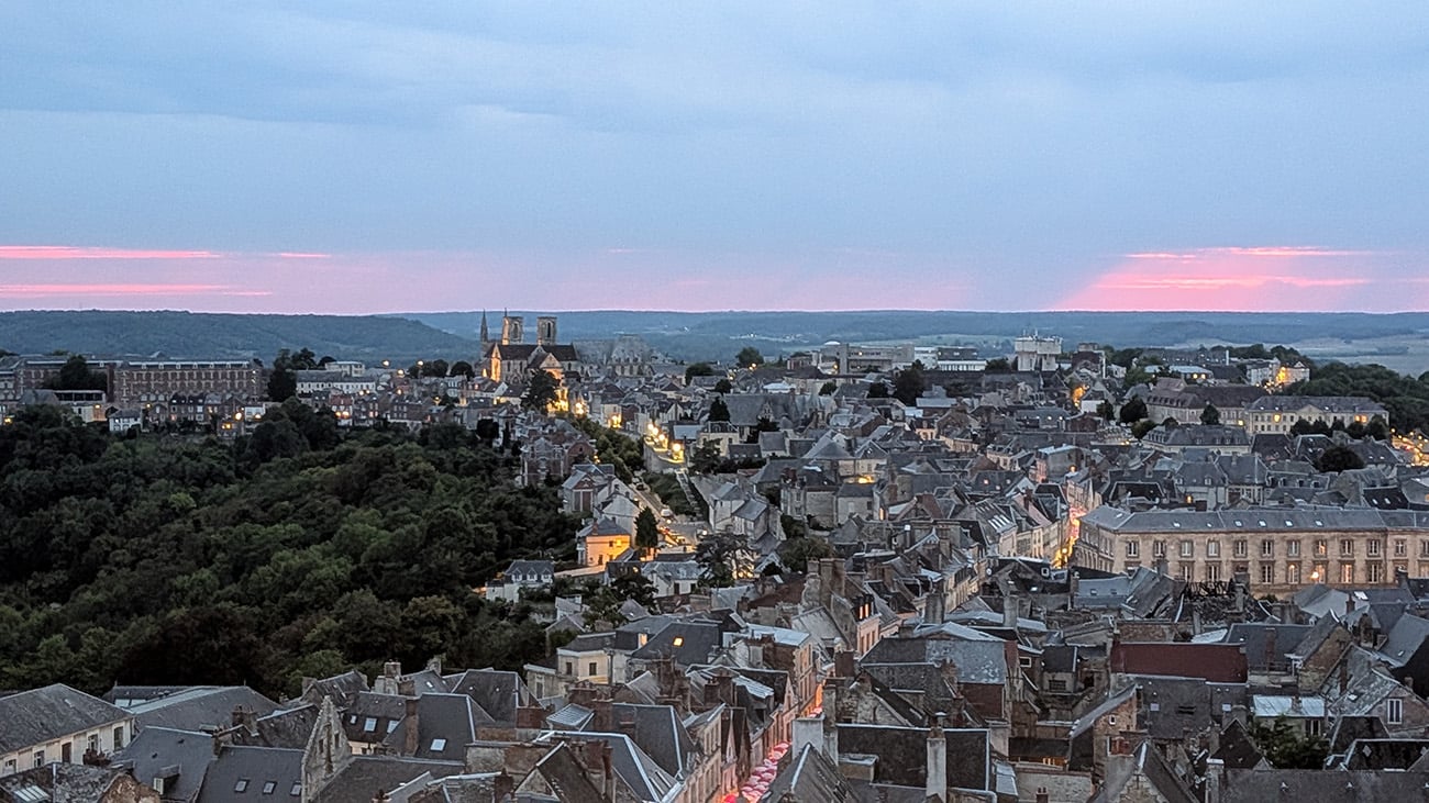 Montée tour en soirée dans la cathédrale de Laon !