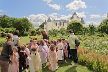 Visite "Il était une fois la vie de château du Rivau"