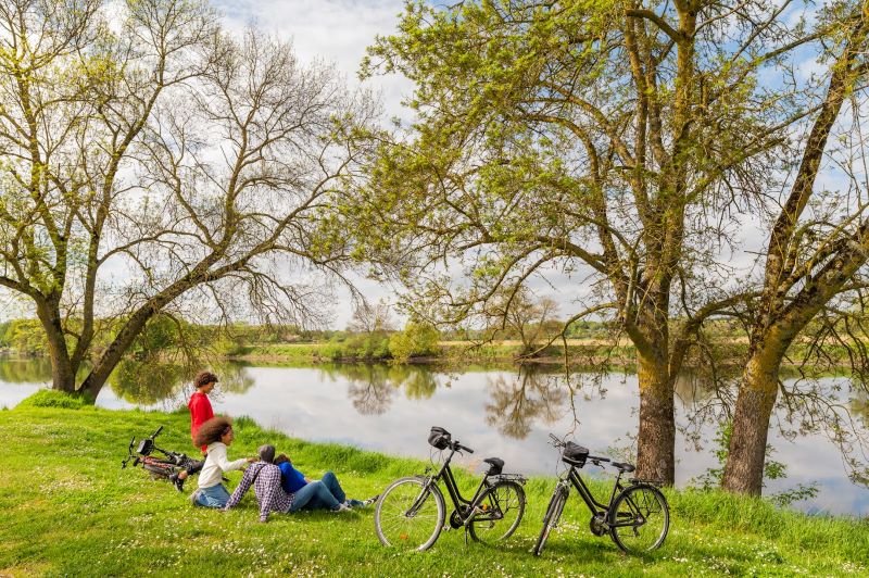 Balade à vélo en famille de Bléré à Chandon