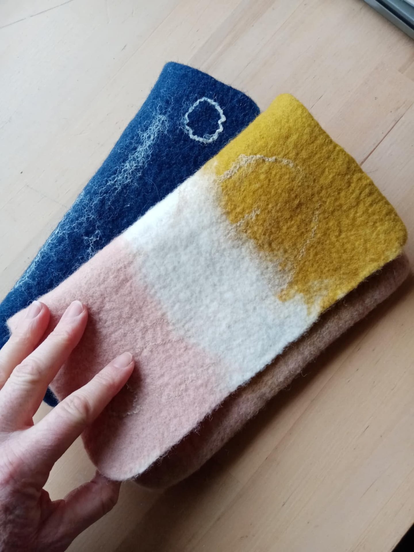 Atelier de laine feutrée : pochette