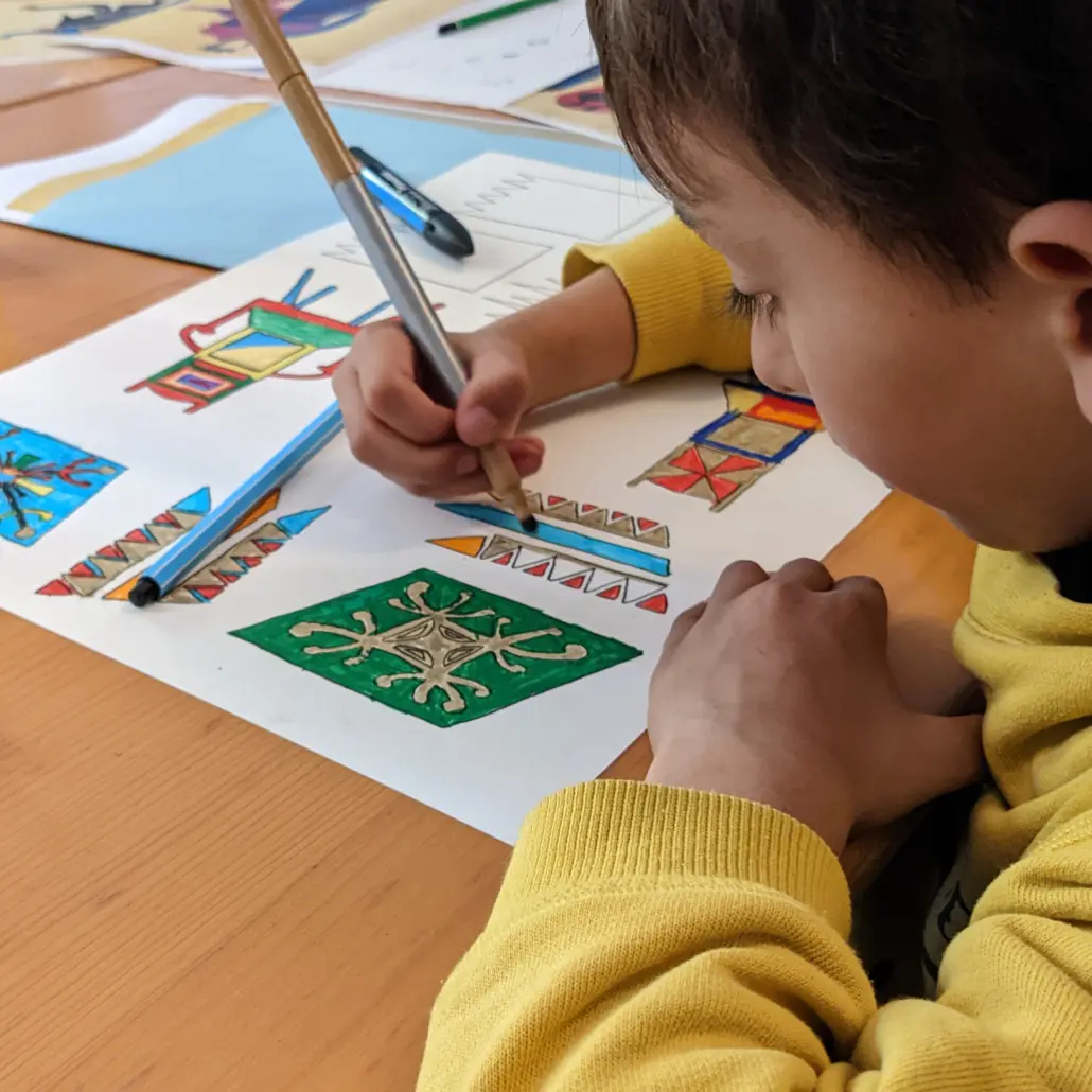 Visite-atelier parent-enfant Dessine ton costume / Dessine ton affiche / Dessine ton oriflamme