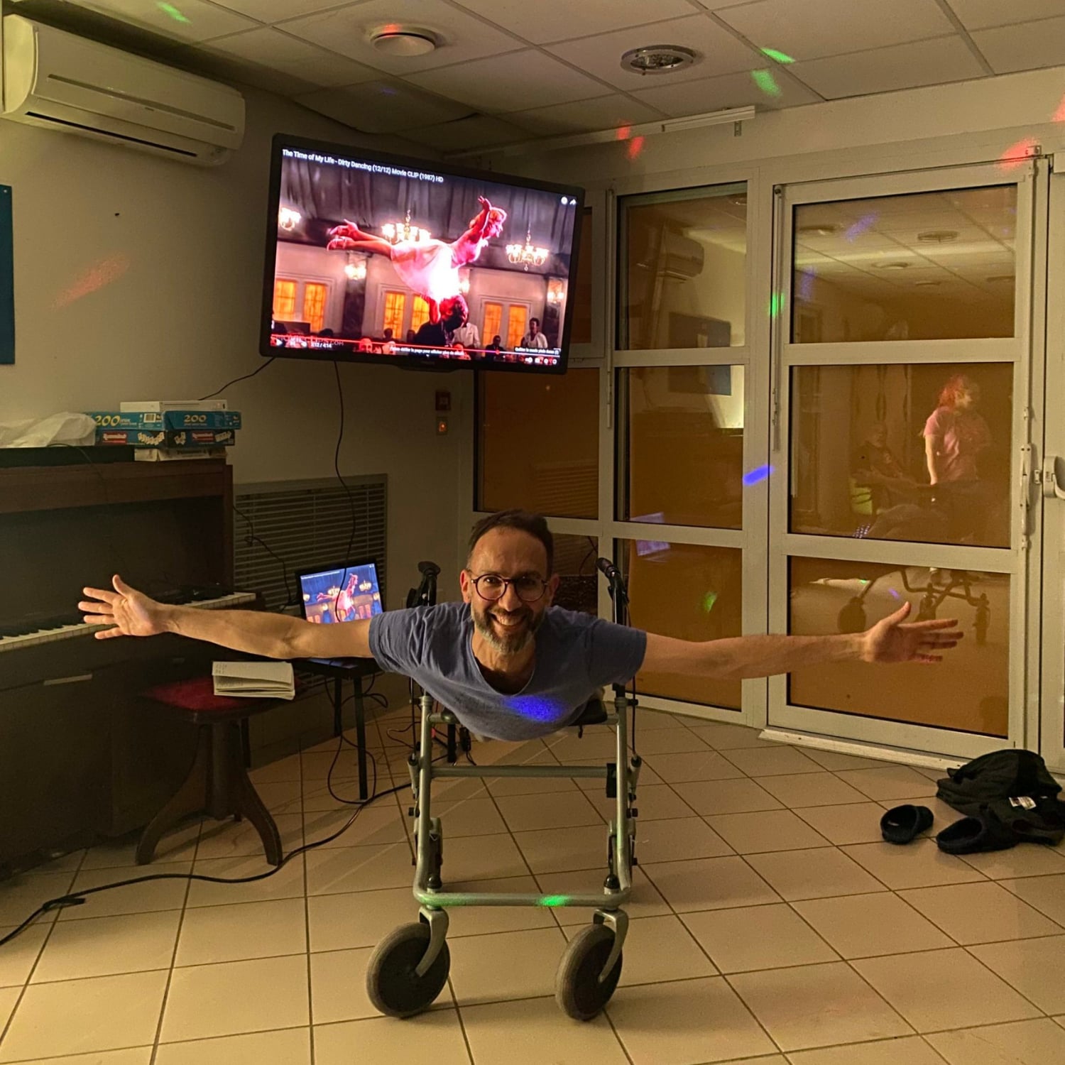 Théâtre de Châtel : Voyage en Terre de Vieillesse