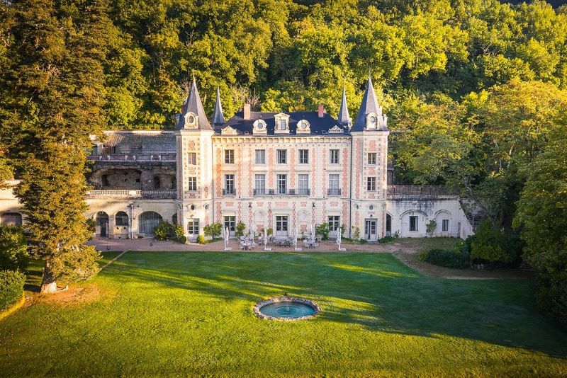 Patrimoines à savourer dans le parc du château de Perreux à Nazelles-Négron
