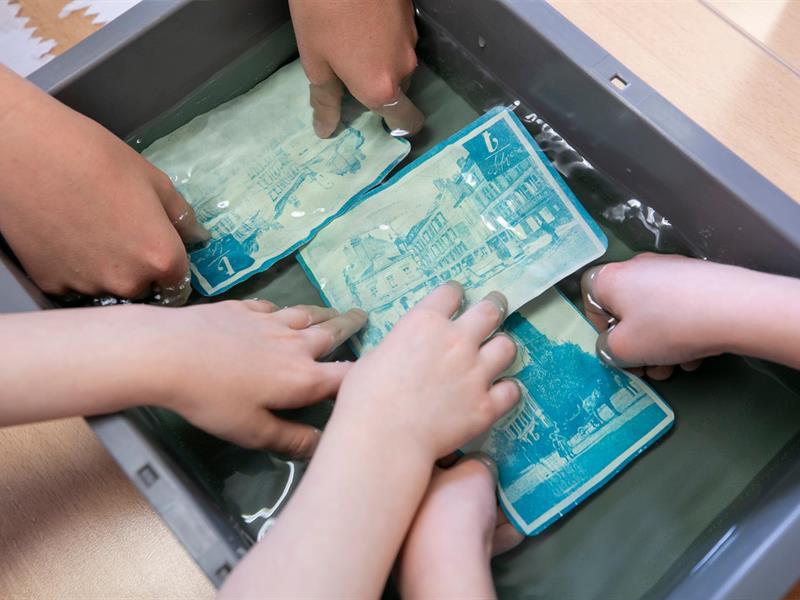 Atelier souvenir en bleu