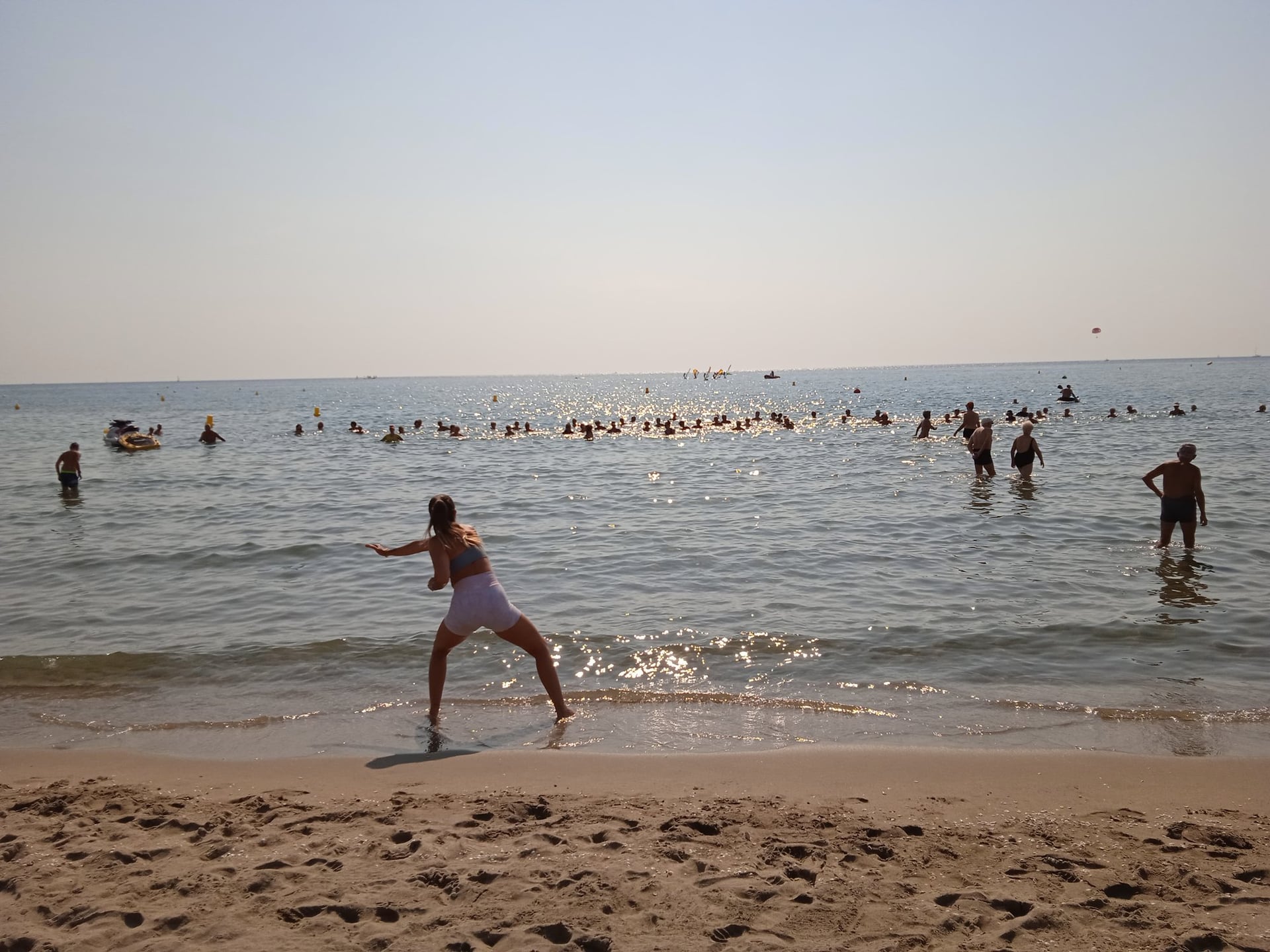 BEACH AQUAGYM, PLACE DE LA JETÉE