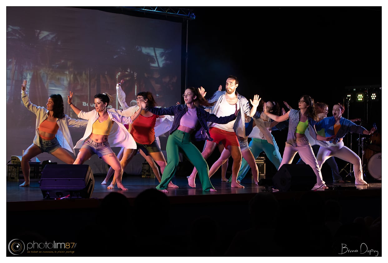 Spectacle DE L'ÉCOLE À LA SCÈNE