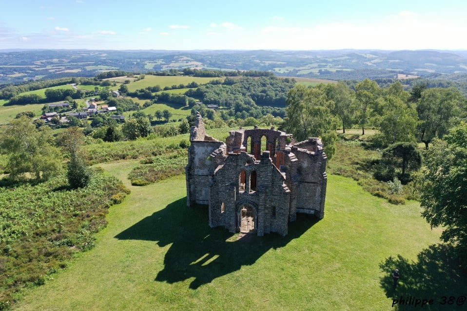 Randonnée à la découverte du GR® de Pays Monts et Barrage - Mont Gargan