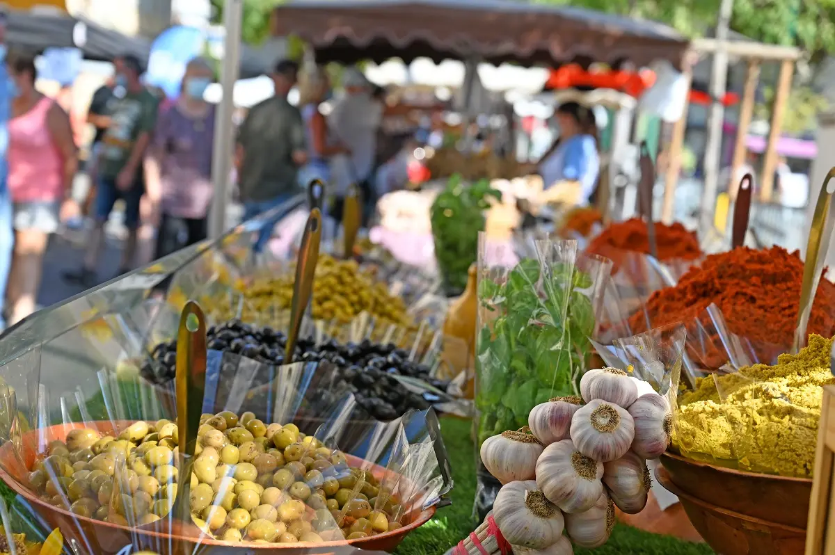 Marché Nocturne