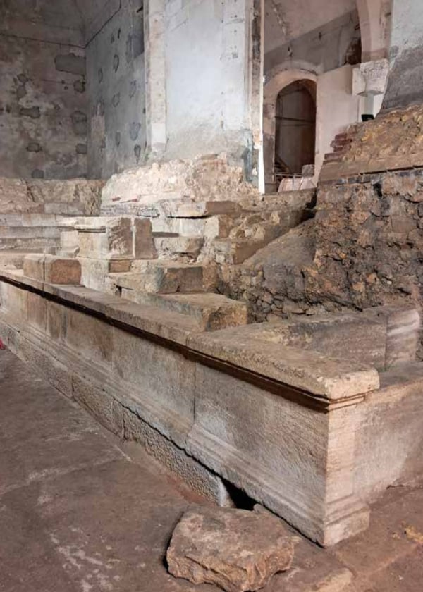 Visite guidée de la fontaine gallo-romaine