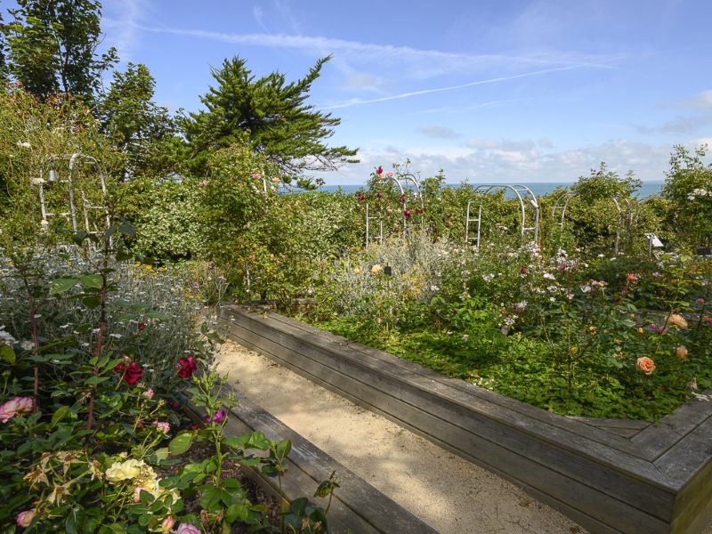 Conférence "Dior, les jardins et les parfums"