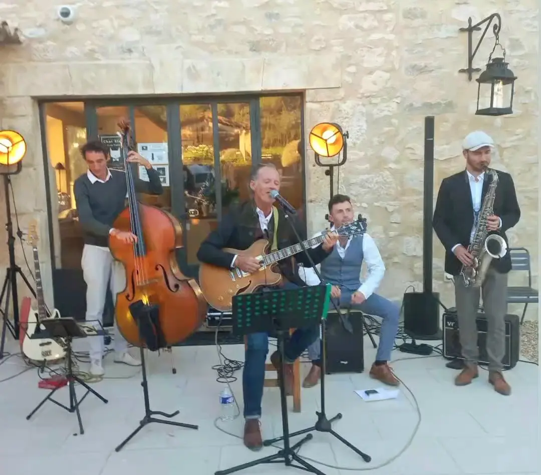 Dîner concert au Chat Blanc - Quintet Bleu Nuit (jazz) - Foodtruck Pierre qui Roule