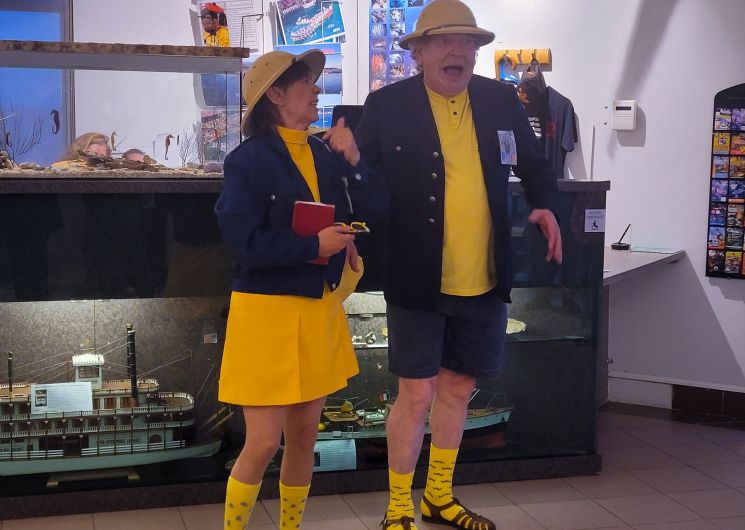 VISITE THEATRALISEE : LES GUIDES INCOMPETENTS
