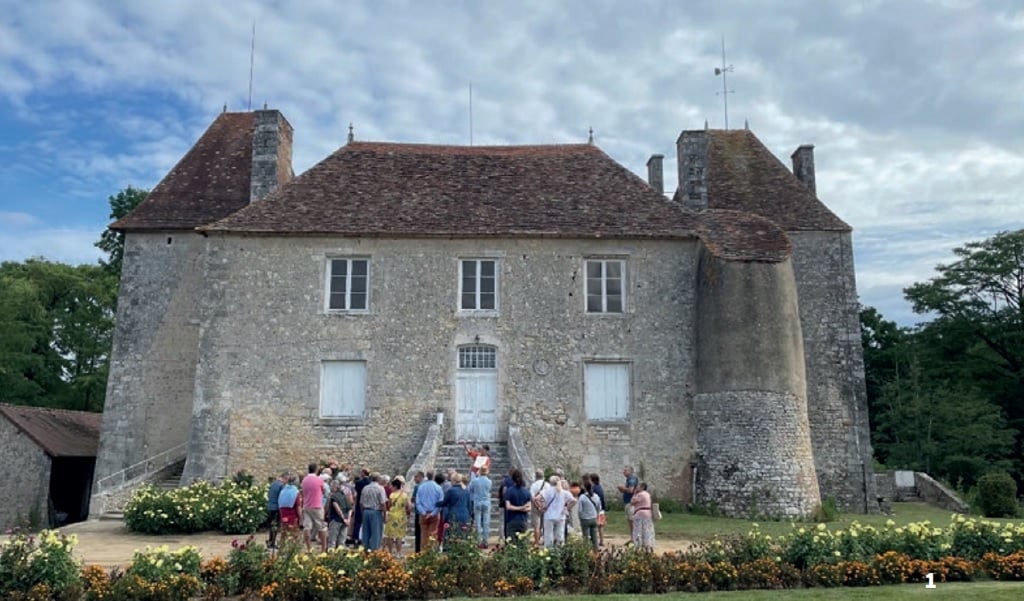 Le château du Ry-Chazerat, de l'extérieur à l'intérieur