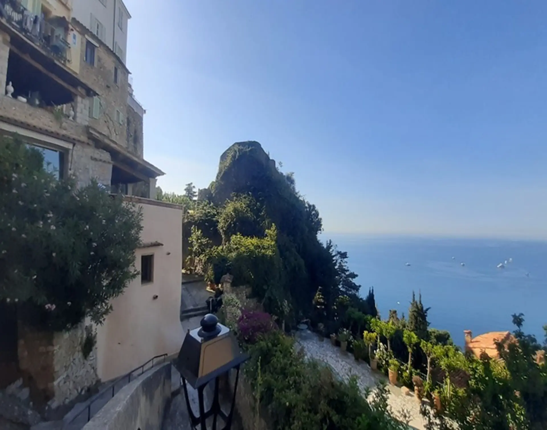 Escapade matinale à Roquebrune village