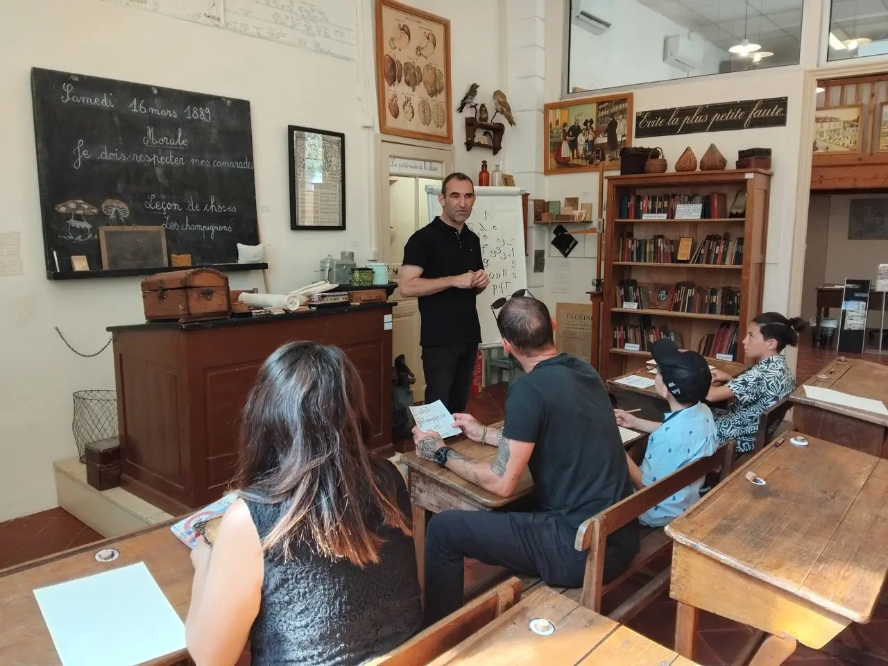 Jeux d'antan au Musée de l'École Publique