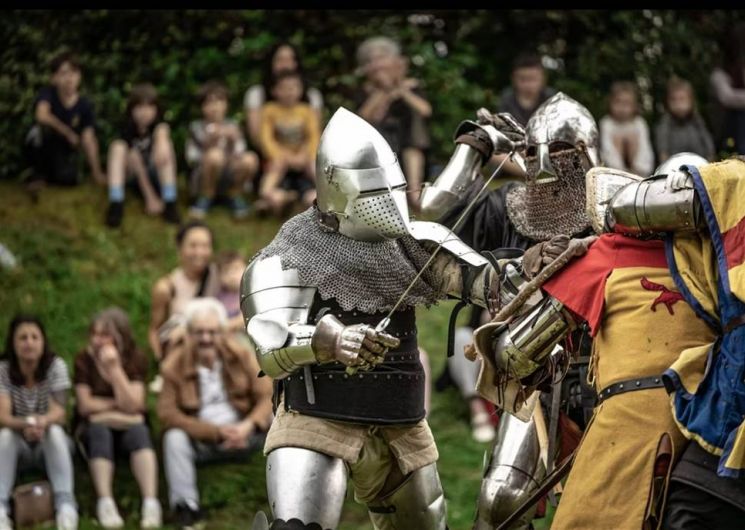 Lordat – Spectacle de Fauconnerie + Les Dragons Occitans