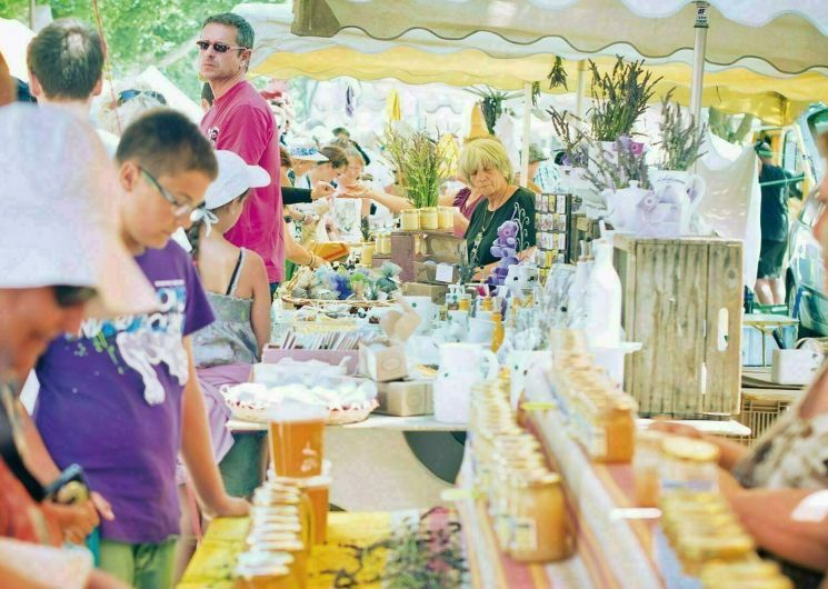 Marché artisanal