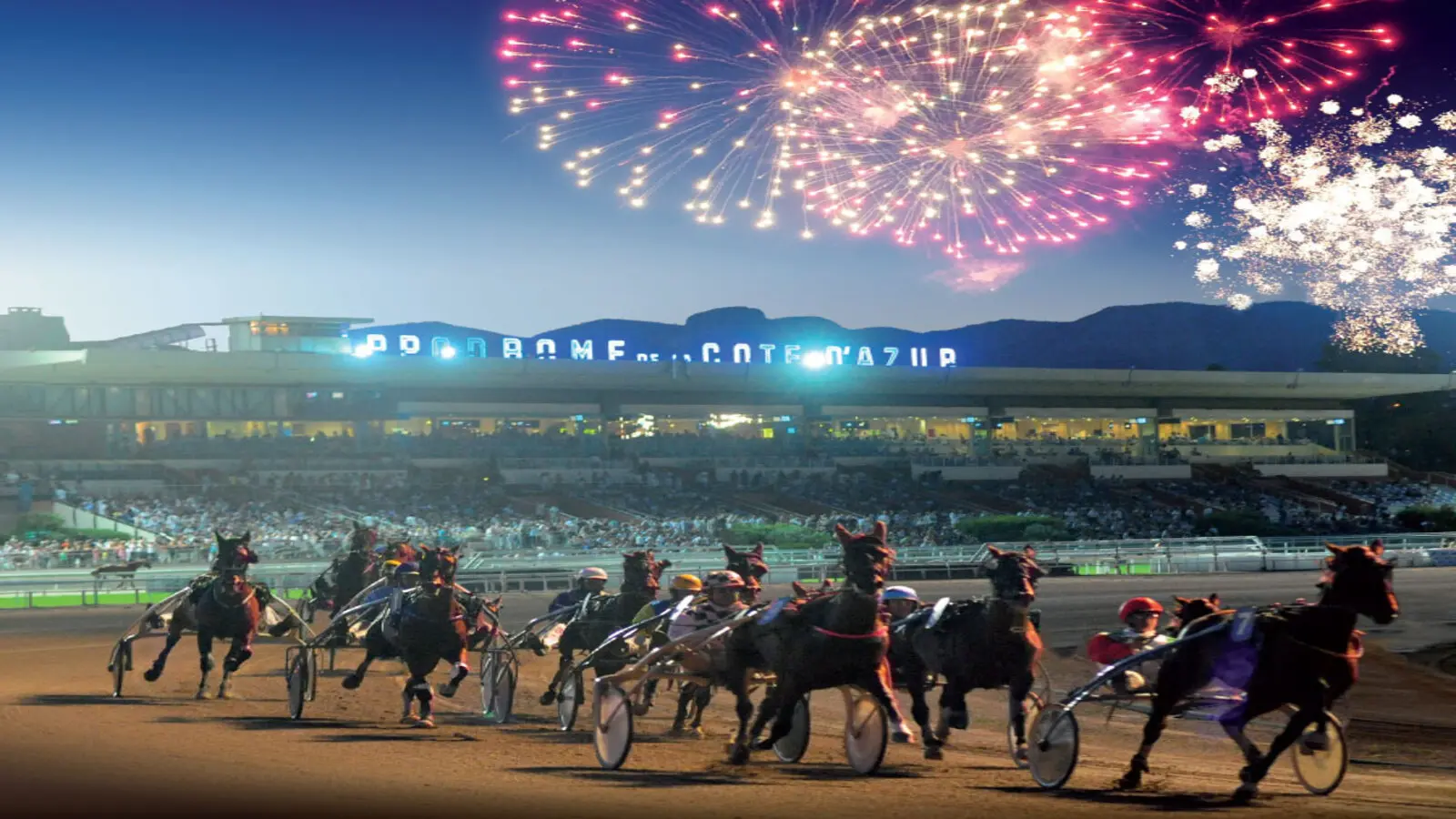 Feux d'artifice à l'Hippodrome de la Côte d'Azur