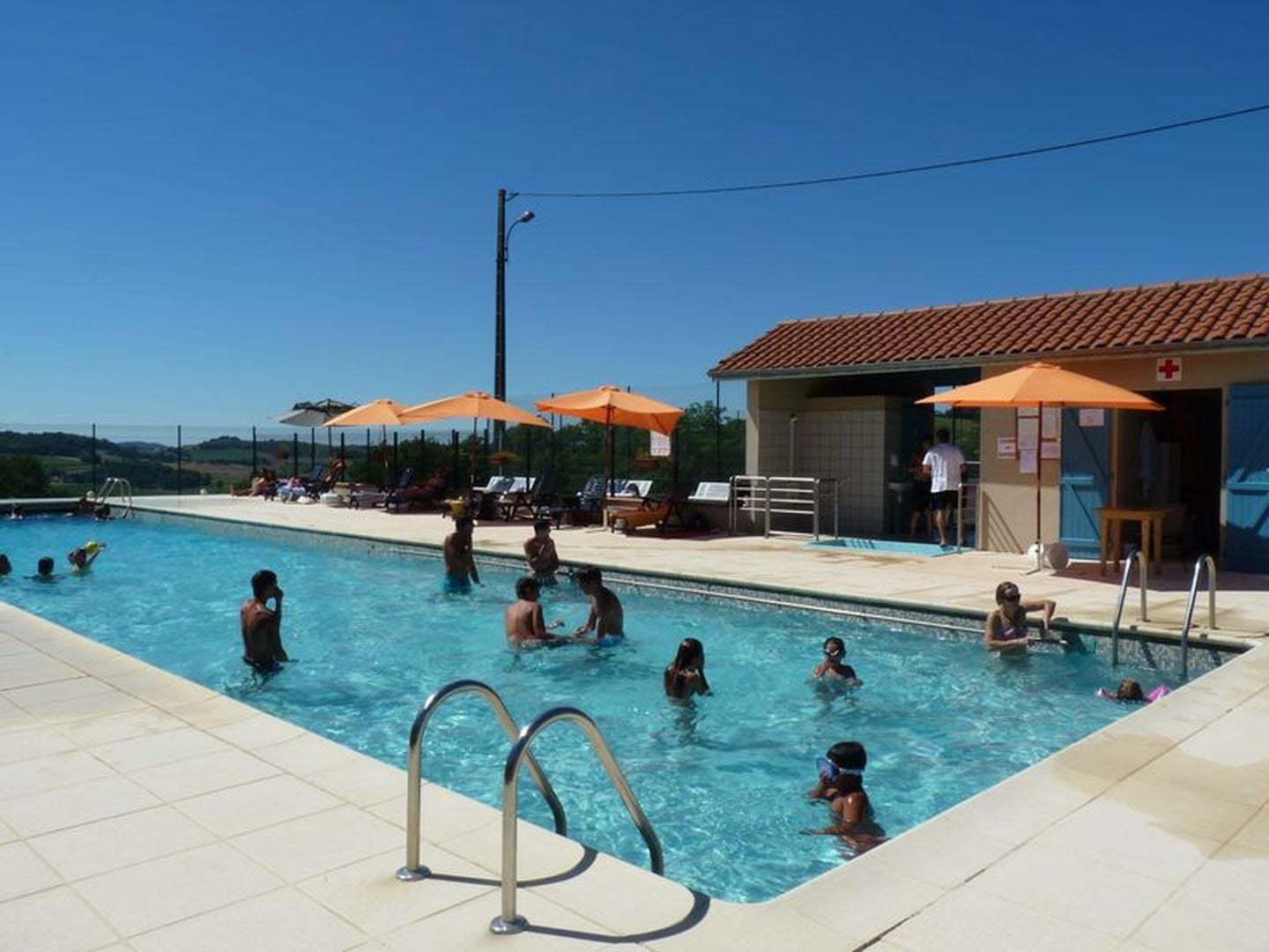 Lire à la piscine, d'Arrosès