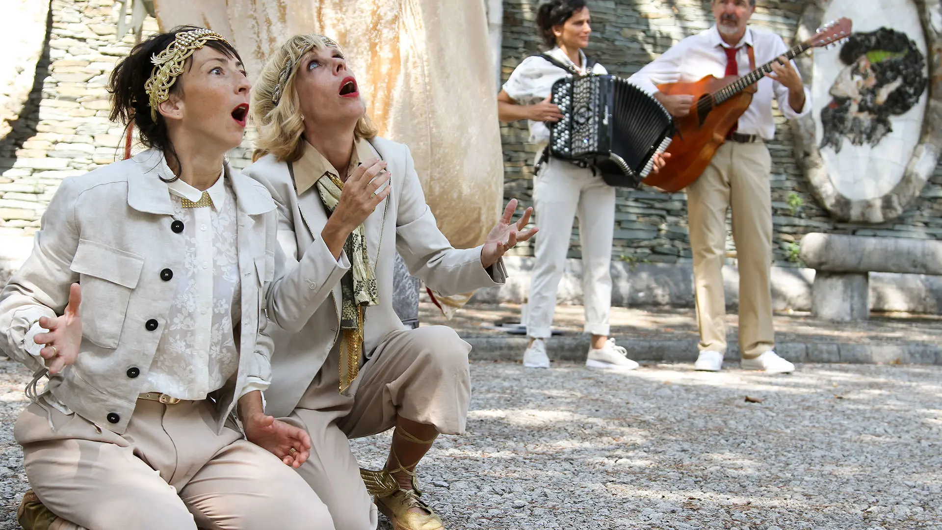 Théâtre en plein air : "Tombés du Ciel"