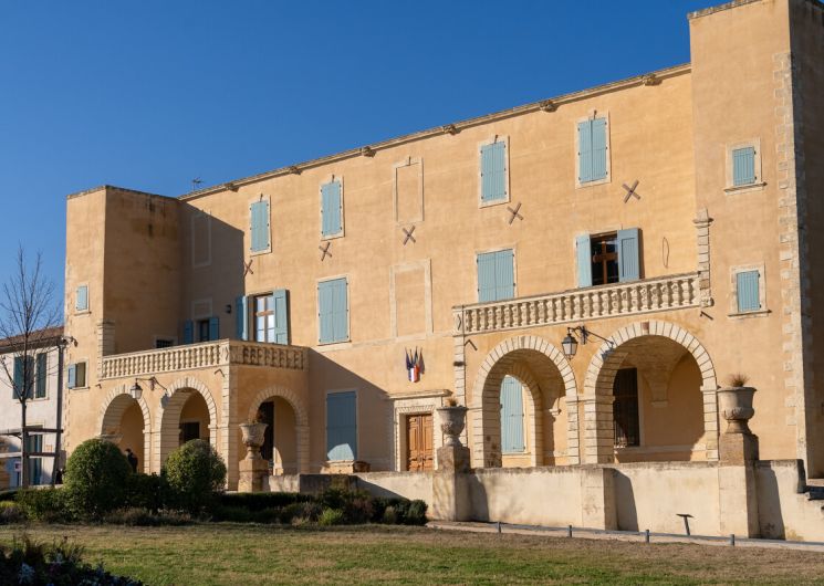 CHÂTEAU GIRARD & ESPLANADE YVES PIÉTRASANTA — OUVERTURE DES JEP ET EXPO RÉTRO POUSS’AUTO