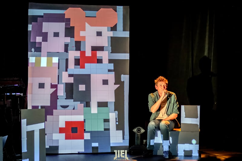 Le Méchant, très Méchant Roi et la Tour d’Ivoire en Plastique - Tiou