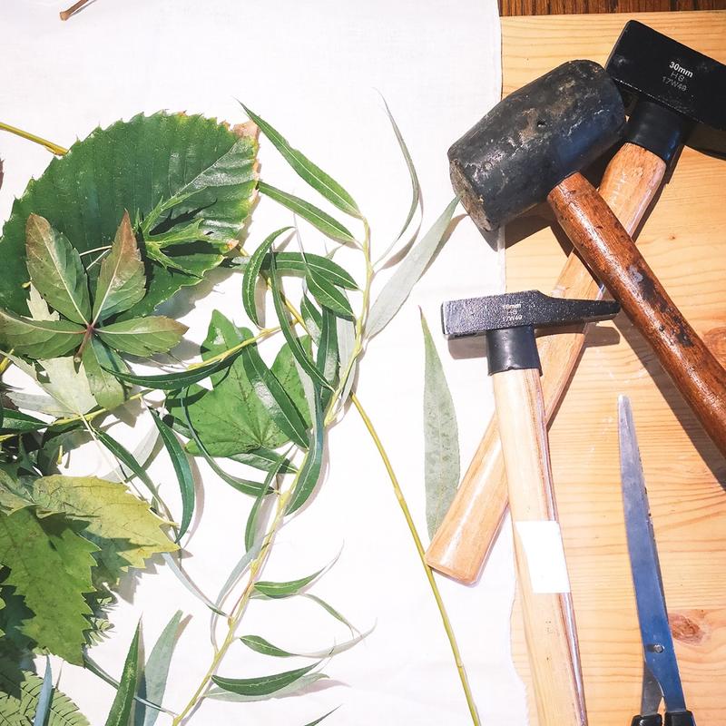 ATELIER FAMILLE "Empreintes végétales"