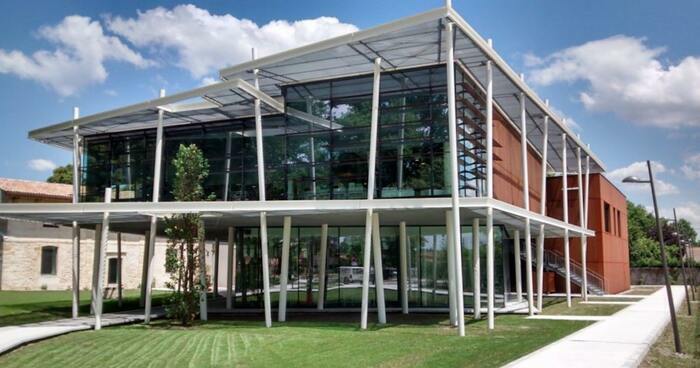 Vente-dédicace et lecture théâtralisée - Cie Avide Vacarme