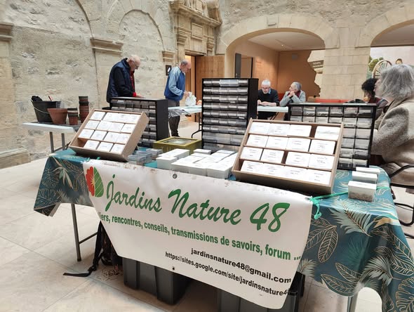 TROC DE GRAINES AU MUSÉE DU GÉVAUDAN