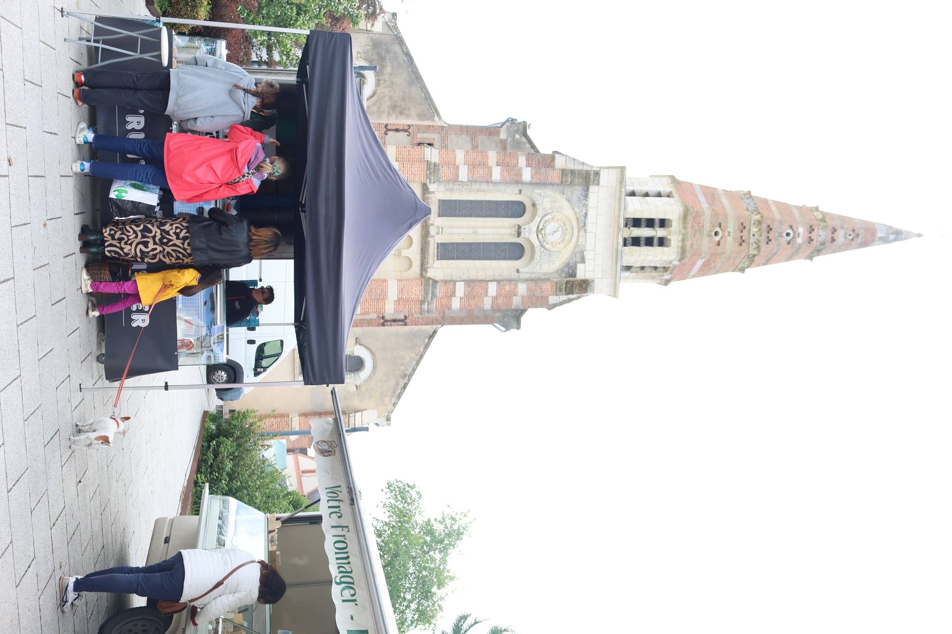 Marché hebdomadaire de Lamotte-Beuvron