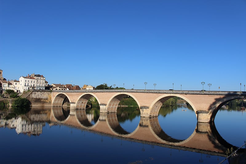 Œuvre du café | Les berges de la Dordogne