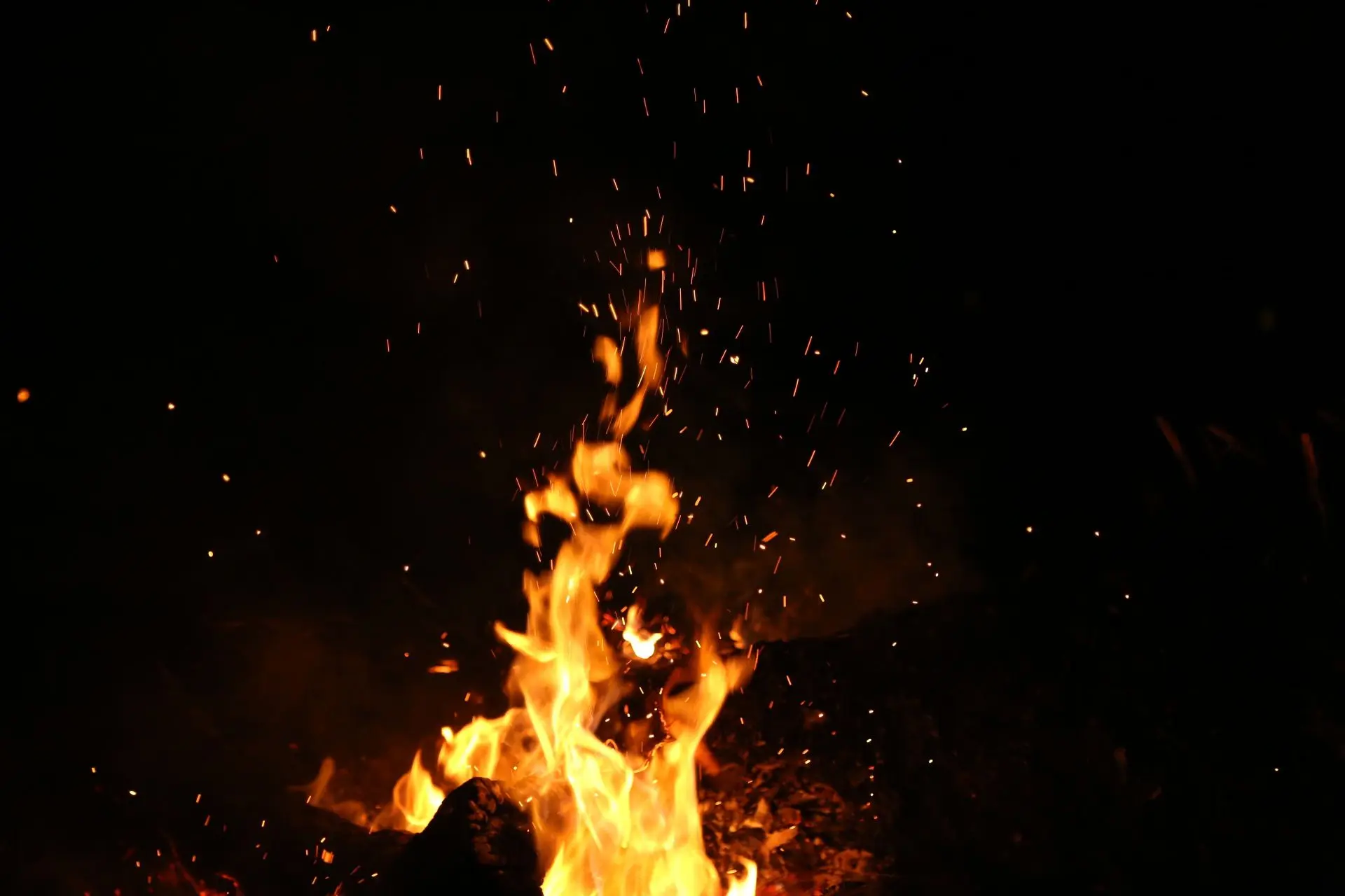 Feu de la Saint Jean à La Javie