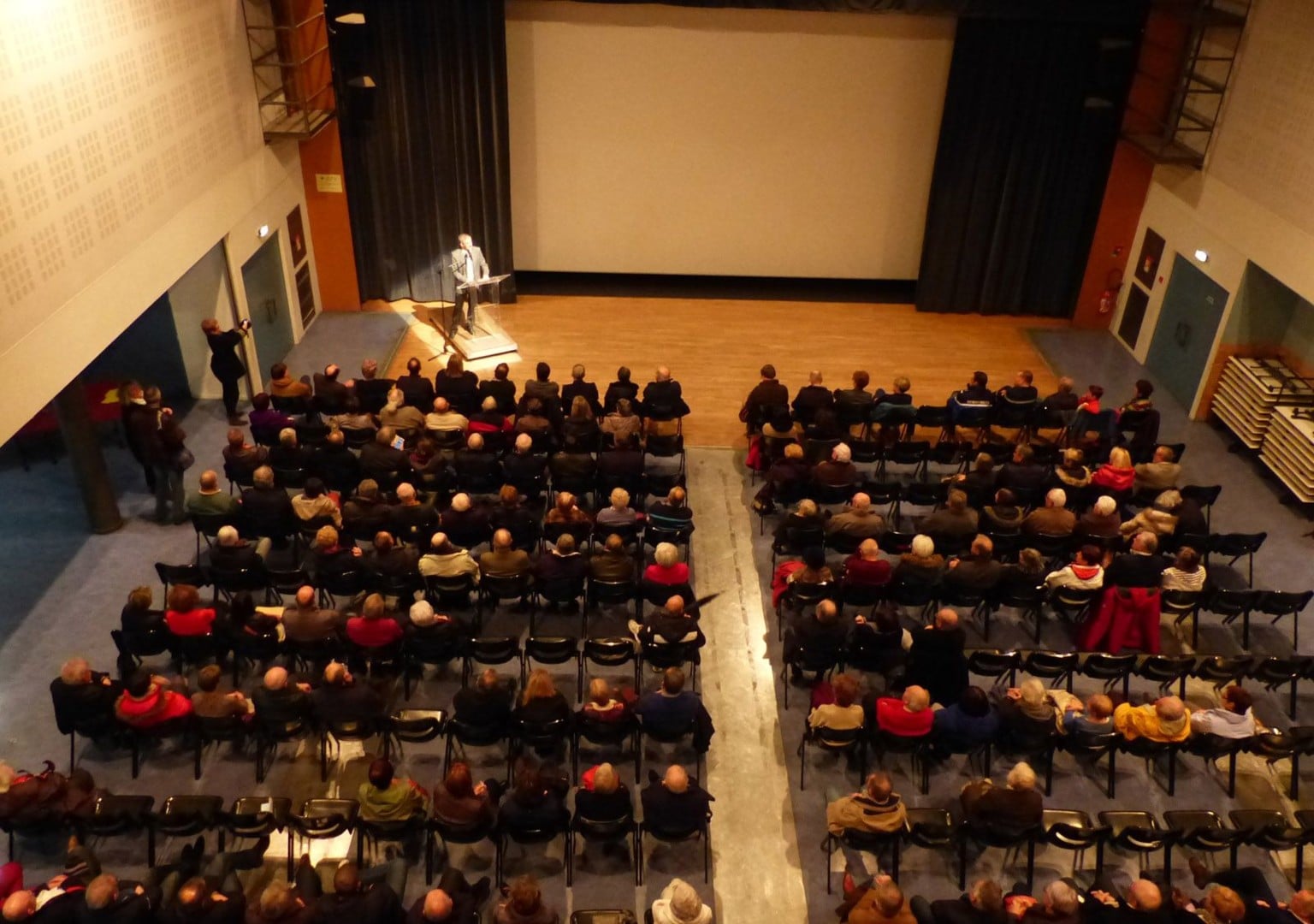 Théâtre : Aliz et le trou aux merveilles